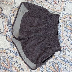 Lululemon Tracker Shorts Size 4